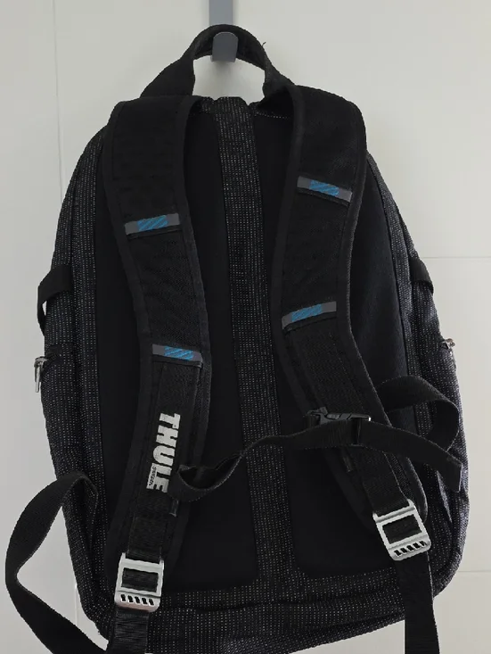 Thule Crossover Backpack - Picture 3 of 9